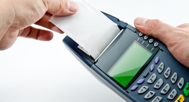 Calendario de implementación del límite de 5 UVT en la expedición del tiquete POS