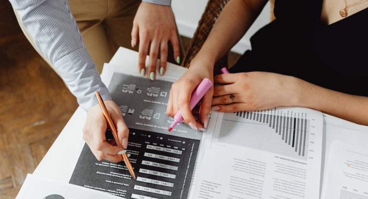 Decisiones laborales: ¿Las necesidades por trabajo doméstico afectan el empleo y la informalidad?